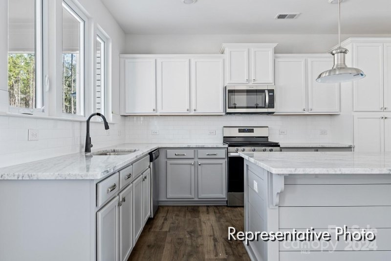 Property image 3 at 115 Benford Drive, Troutman, NC 28166