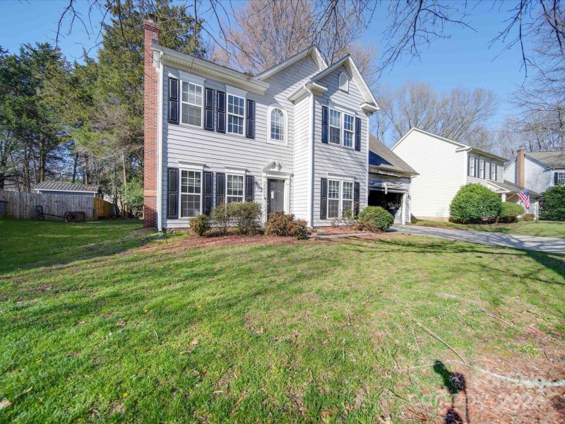 Property image 2 at 2839 Whaleys Court, Charlotte, NC 28273