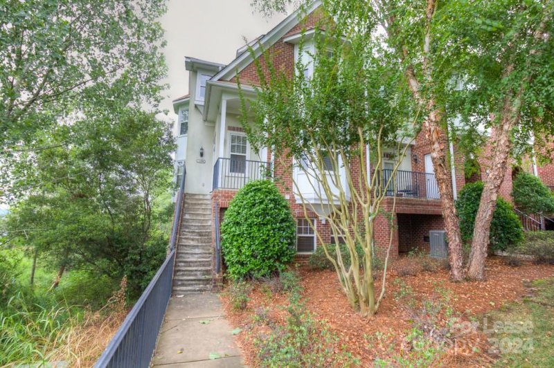 Property image 3 at 11006 Lancaster Park Drive, Charlotte, NC 28277