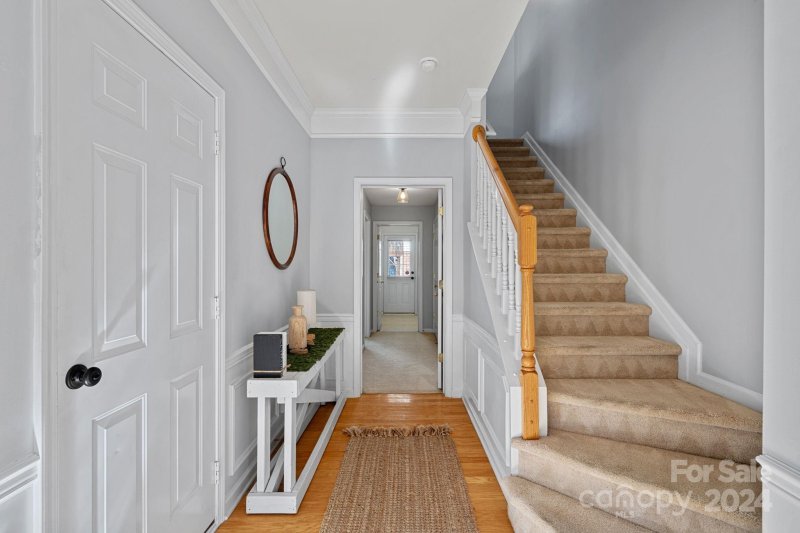 Property image 3 at 5554 Werburgh Street, Charlotte, NC 28209