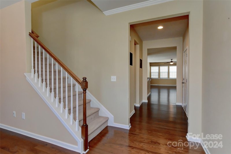 Property image 4 at 10703 Sapphire Trail, Davidson, NC 28036