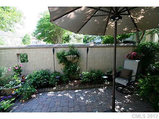 Property image 4 at 125 Wendover Heights Circle, Charlotte, NC 28211