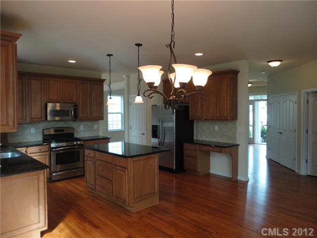 Property image 4 at 1604 Sycaberry Court, Charlotte, NC 28227