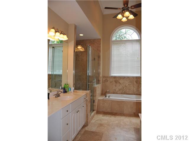 Property image 5 at 6722 Carmel Hills Drive, Charlotte, NC 28226