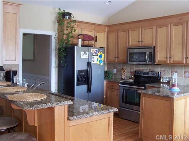 Property image 3 at 108 Postell Drive, Statesville, NC 28625