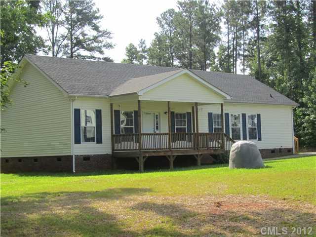 Property image 2 at 2864 Sweeping Pine Lane, Denver, NC 28037