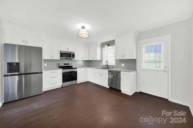 Property image 2 at 436 Stoneycreek Lane, Rock Hill, SC 29730