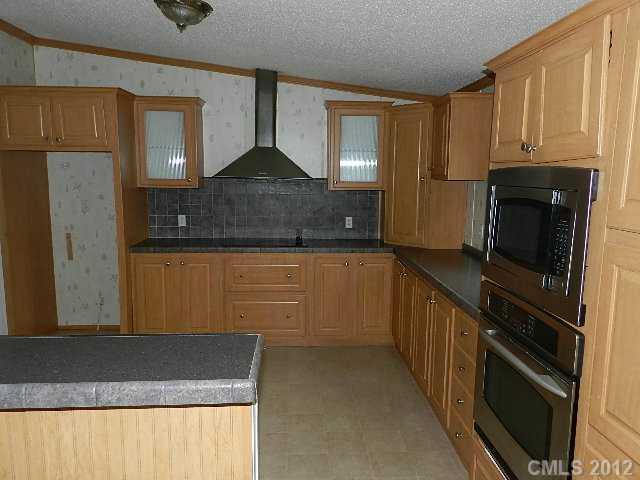 Property image 5 at 2199 Quarter Crest Drive, Newton, NC 28658