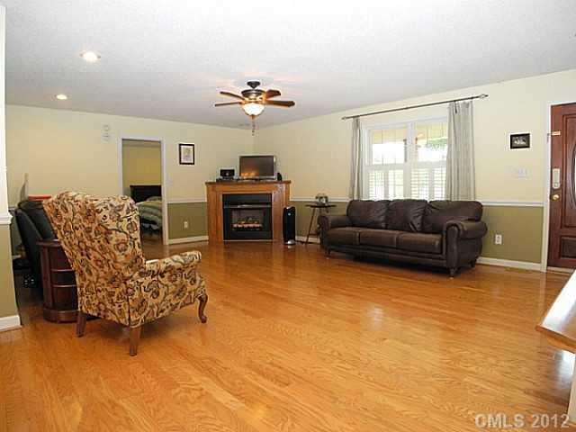 Property image 4 at 3146 Teresa Drive, Lincolnton, NC 28092