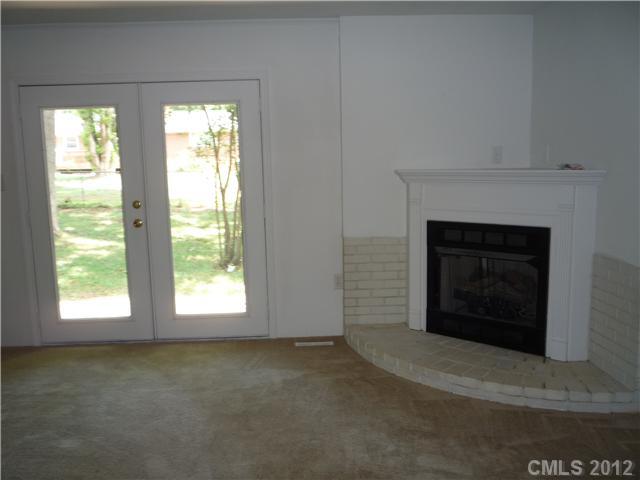 Property image 4 at 1141 Carolina Circle, Statesville, NC 28677