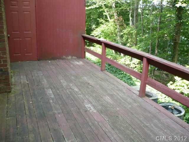 Property image 2 at 1136 Crestmont Drive, Concord, NC 28025
