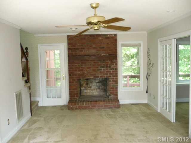 Property image 4 at 1136 Crestmont Drive, Concord, NC 28025
