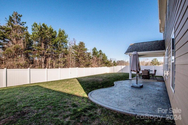 Property image 3 at 145 Candlelight Way, Mooresville, NC 28115