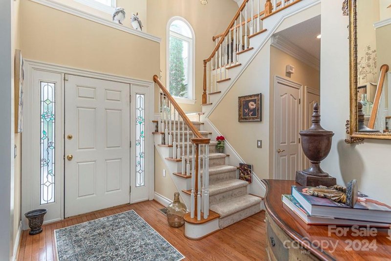 Property image 3 at 11 Clovelly Way, Asheville, NC 28803