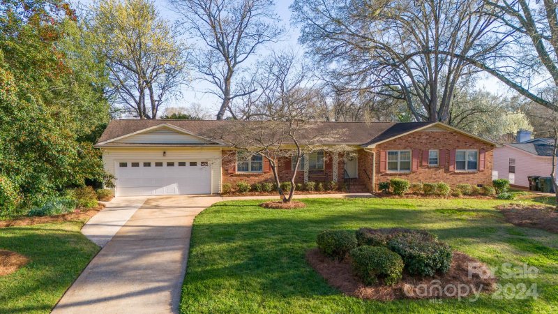 1430 Stonehill Place