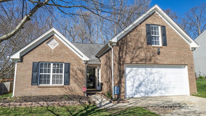 Property image 2 at 1746 Canebrook Glen, York, SC 29745