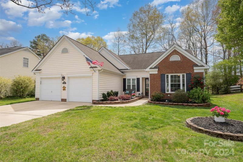 3425 Turtle Cross Lane