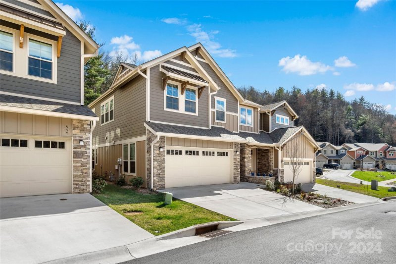 Property image 3 at 545 Sweet Birch Park Lane, Black Mountain, NC 28711