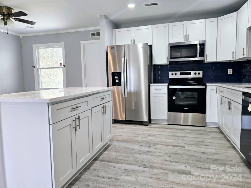 Property image 4 at 12219 Charing Grove Lane, Charlotte, NC 28273