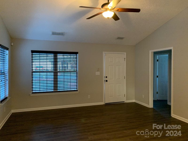 Property image 5 at 135 Sterling Terrace Drive, Mooresville, NC 28115