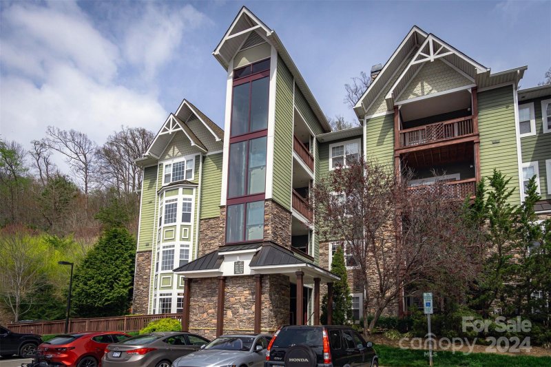 Property image 2 at 2000 Olde Eastwood Village Boulevard, Asheville, NC 28803