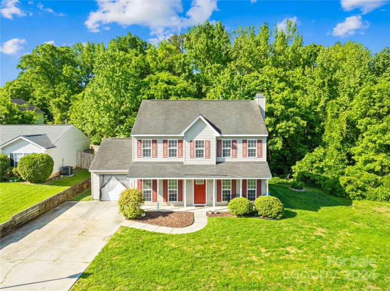 Property image 2 at 3715 Chepstow Court, Charlotte, NC 28262