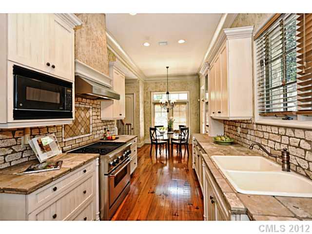 Property image 5 at 2415 La Maison Drive, Charlotte, NC 28226