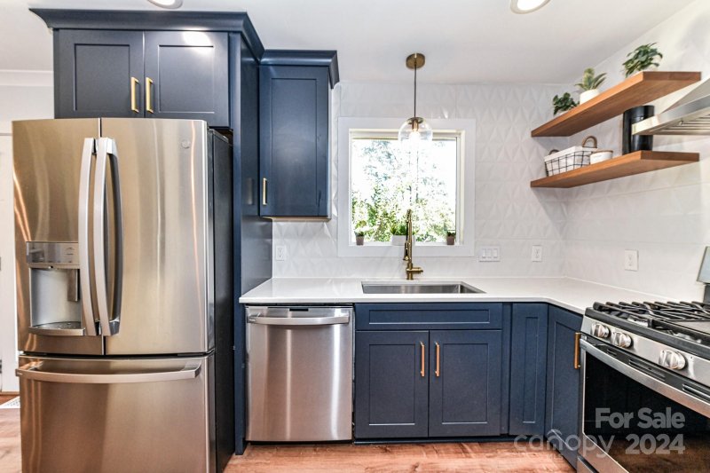 Property image 4 at 5003 Tewkesbury Road, Charlotte, NC 28269