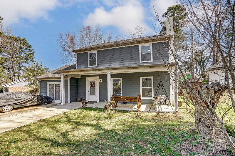 Property image 4 at 5515 Autumn End Circle, Charlotte, NC 28212