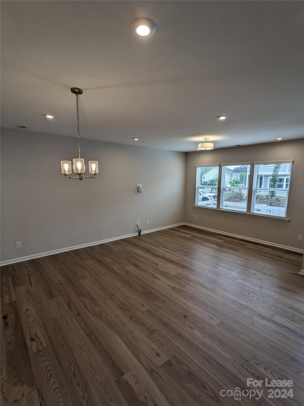 Property image 3 at 135 C Berkeley Avenue, Mooresville, NC 28117