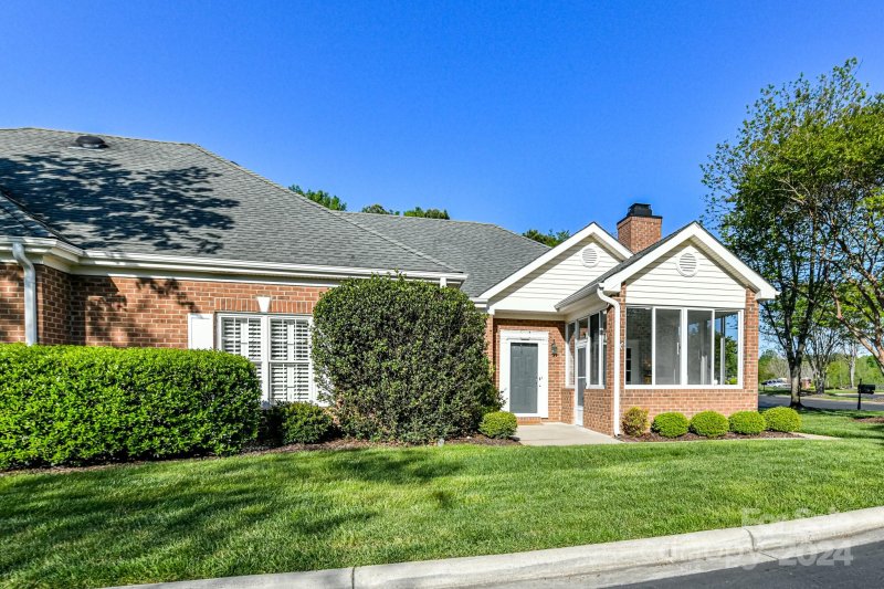 Property image 2 at 8453 Olde Troon Drive, Charlotte, NC 28277