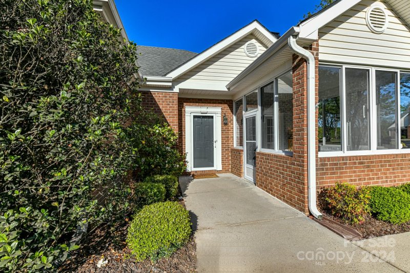 Property image 5 at 8453 Olde Troon Drive, Charlotte, NC 28277