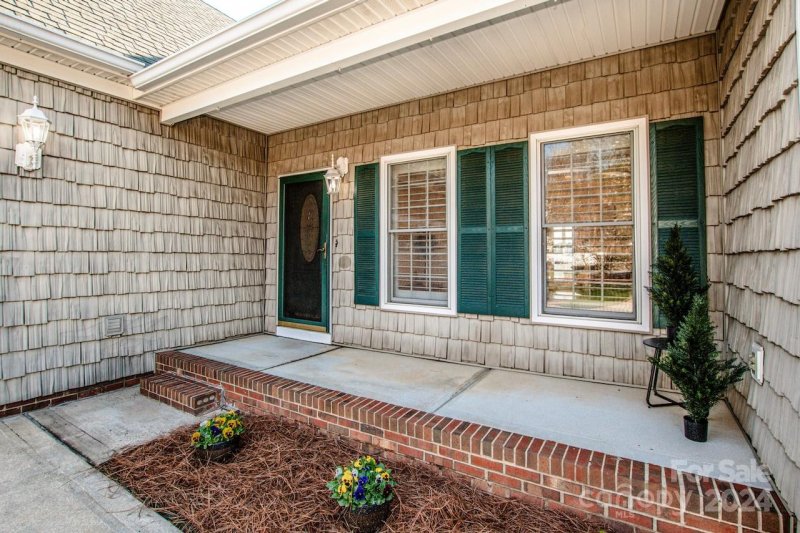 Property image 5 at 104 Chandeleur Drive, Mooresville, NC 28117