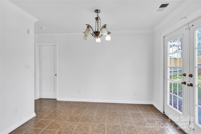 Property image 4 at 118 Winding Canyon Drive, Charlotte, NC 28214