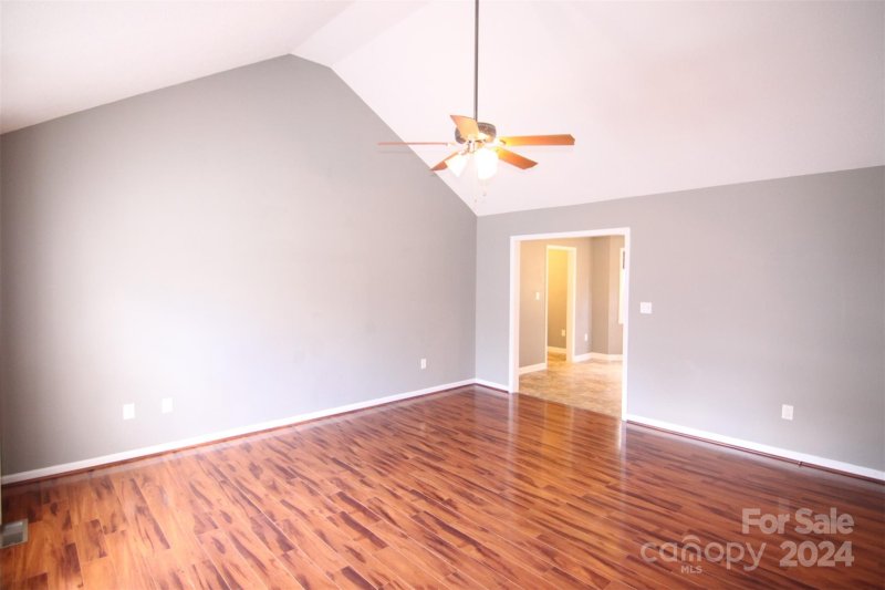 Property image 4 at 705 Cove Road, Gastonia, NC 28052