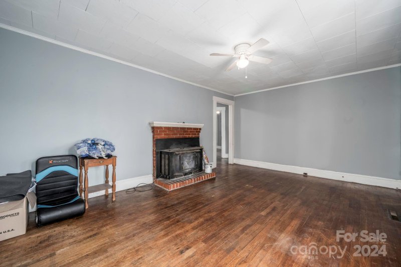 Property image 4 at 417 25th Street, Hickory, NC 28602