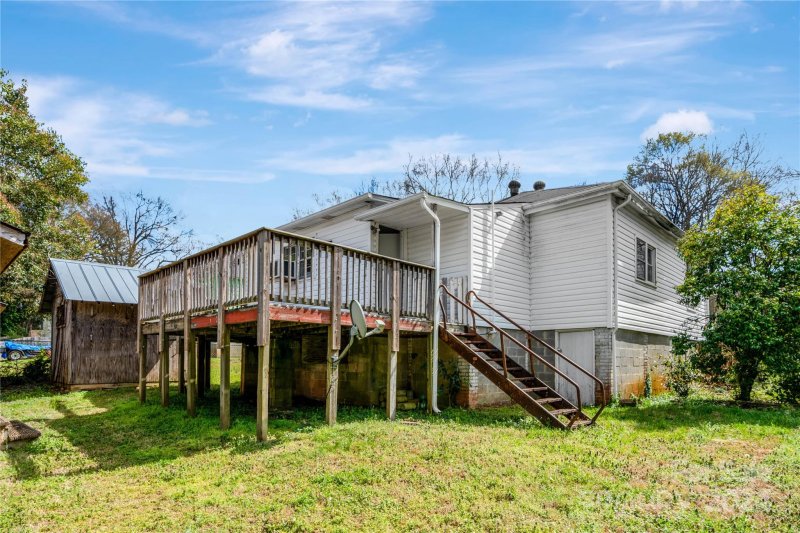 Property image 2 at 106 Linden Street, Clover, SC 29710