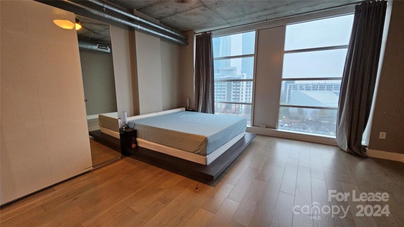 Property image 5 at 505 E 6th Street, Charlotte, NC 28202