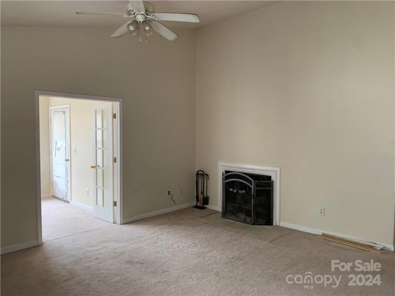 Property image 4 at 8119 Tremaine Court, Charlotte, NC 28227