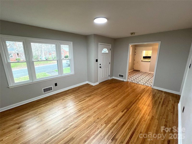 Property image 5 of 612 Brown Avenue in Oakdale, Albemarle, NC 28001