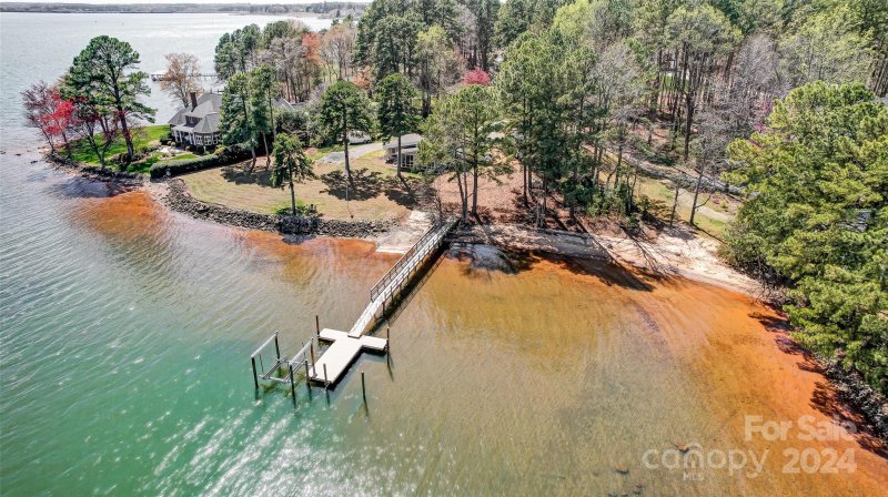 Property image 2 at 8303 Luckey Point Road, Denver, NC 28037