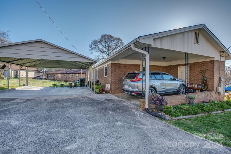 Property image 3 at 321 Bright Avenue, Bessemer City, NC 28016