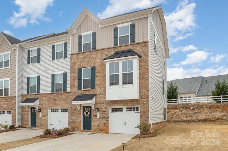 Property image 2 at 2606 Grantham Place Drive, Fort Mill, SC 29715