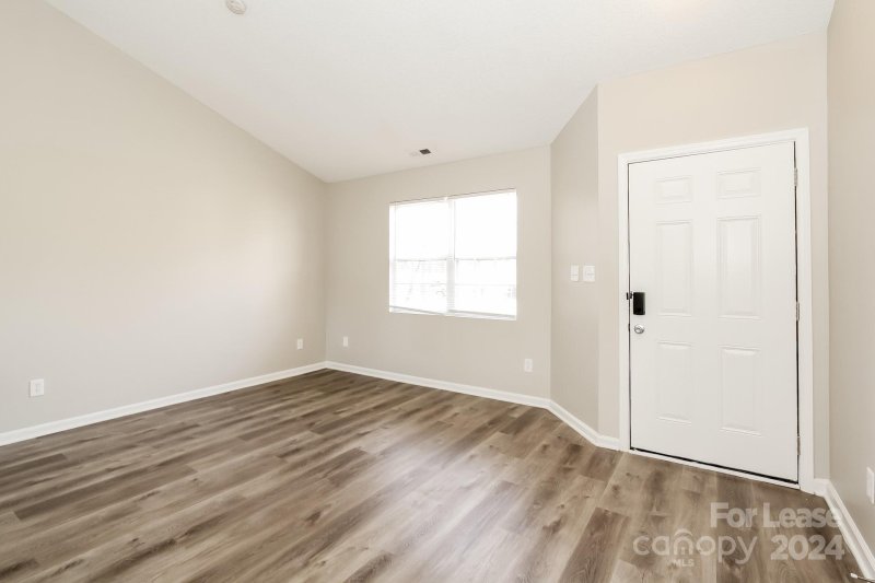 Property image 4 at 1628 Lisbon Lane, Charlotte, NC 28269