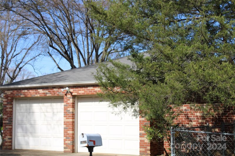 Property image 2 at 1602 Auten Road, Gastonia, NC 28054