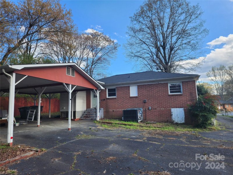 Property image 4 at 602 Walker Street, Kannapolis, NC 28081
