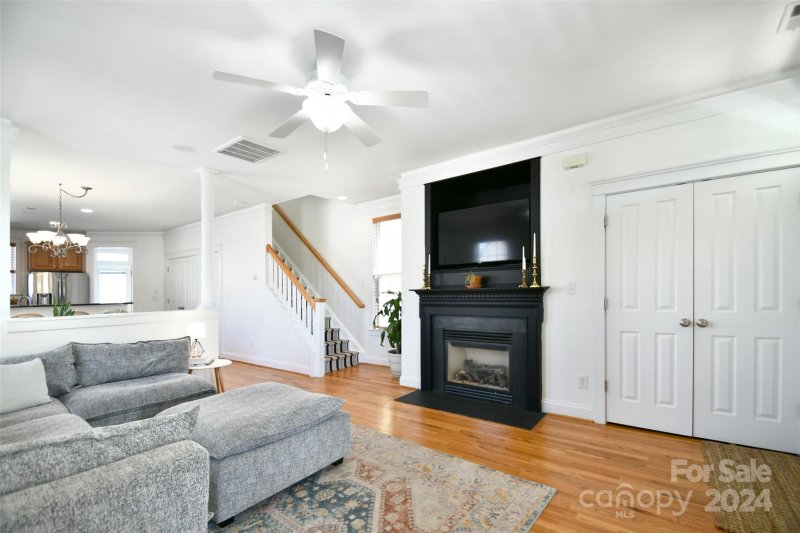 Property image 5 at 302 Bridges Farm Road, Mooresville, NC 28115