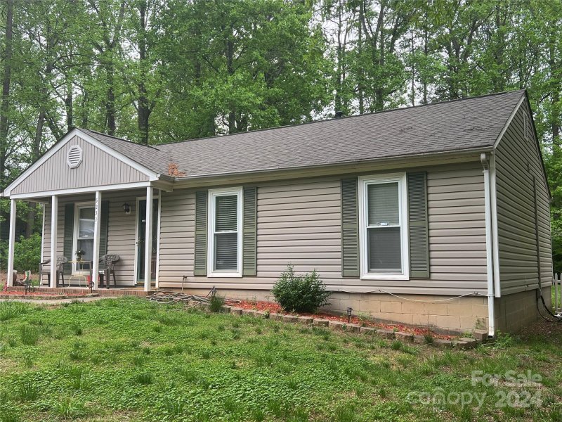 Property image 2 at 5233 Great Wagon Road, Charlotte, NC 28215