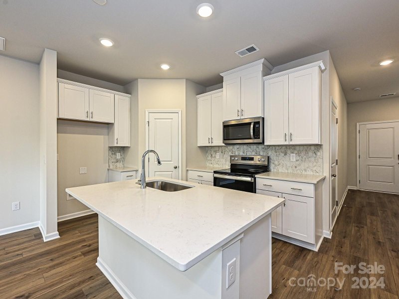 Property image 3 at 499 Tayberry Lane, Fort Mill, SC 29715