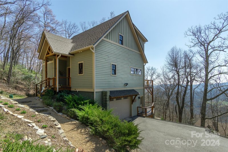 Property image 3 at 34 Wedgewood Terrace, Black Mountain, NC 28711